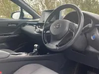 Second-hand Toyota C-HR Design 122 CP (89 kW) 2020 Alb SUV