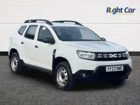 Used Dacia Duster Essentiel 90 HP (66 kW) 2023 White SUV