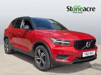 Used Volvo XC40 R-Design 163 HP (119 kW) 2022 Red SUV