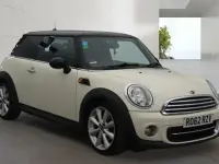 Used Mini Cooper D Hatch 110 HP (80 kW) 2012 White Hatchback