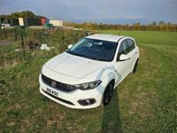 Used Fiat Tipo Lounge 120 HP (88 kW) 2017 White Hatchback