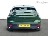 Used Peugeot 308 Active Premium 129 HP (94 kW) 2023 Green Hatchback