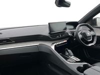 Used Peugeot 3008 Premium 131 HP (96 kW) 2022 Red SUV