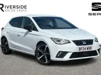 Used Seat Ibiza FR Sport 95 HP (69 kW) 2024 Glacial white Hatchback