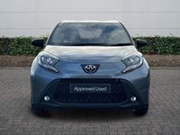 Used Toyota Aygo X 72 HP (52 kW) 2025 Grey SUV