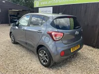 Used Hyundai i10 Premium 67 HP (49 kW) 2017 Grey Hatchback