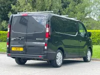 Used Renault Trafic 2018 Black MPV