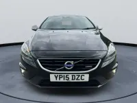 Gebraucht Volvo V40 R-Design 190 PS (139 kW) 2015 Schwarz Kleinwagen