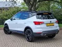 New Seat Arona FR 115 HP (84 kW) 2026 Metallic  desire red with black roof SUV