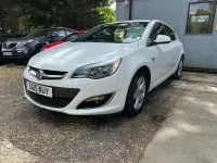 Gebraucht Vauxhall Astra SRi 2015 Weiß Kleinwagen