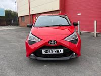 Gebraucht Toyota Aygo Trend 72 PS (52 kW) 2020 Rot Kleinwagen