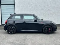 Begagnad Mini John Cooper Works Hatch 228 HK (167 kW) 2023 Svart Halvkombi