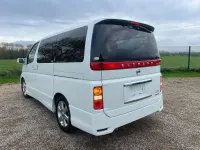 Used Nissan Elgrand Premium Edition 2006 White MPV