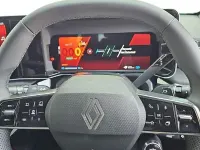 Used Renault 4 E-Tech Iconic 110 kW (150 HP) 2025 Black SUV