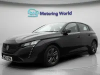 Używany Peugeot 308 Active Premium 130 KM (95 kW) 2023 Czarny Hatchback