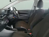 Usado Hyundai i20 Advanced 101 HP (74 kW) 2024 Verde Citadino