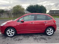 Begagnad Citroën C3 Exclusive 2010 Röd Halvkombi