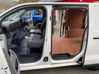 Used Citroën Dispatch 100 HP (73 kW) 2019 White MPV