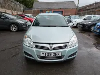 Usado Vauxhall Astra 138 HP (101 kW) 2009 Verde Carrinha