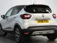 Used Renault Captur Signature 110 HP (80 kW) 2018 Mercury grey SUV
