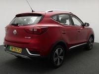 Used MG ZS Exclusive 105 kW (143 HP) 2021 Red Hatchback