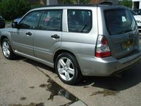 Begagnad Subaru Forester 2006 SUV