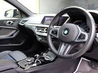 Begagnad BMW 218 M Sport 2024 Grå Sportkupé