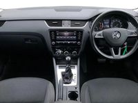 Usado Skoda Octavia SE Drive 150 CV (110 kW) 2020 Azul Utilitario