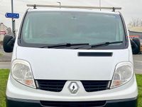 Used Renault Trafic 115 HP (84 kW) 2011 White MPV