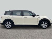 Used Mini Cooper Clubman Classic 136 HP (100 kW) 2019 White Estate
