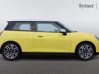 Used Mini Cooper Hatch 133 kW (181 HP) 2024 Yellow Hatchback
