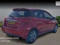 Used Toyota Yaris Hybrid Sport 2015 Red Hatchback