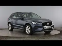 Used Volvo XC60 Momentum 247 HP (181 kW) 2022 Blue SUV