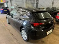 Used Vauxhall Astra Design Edition 136 HP (100 kW) 2015 Black Hatchback