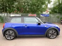 Used Mini Cooper Exclusive 2020 Blue Hatchback