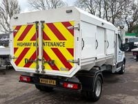 Begagnad Ford Transit 130 HK (95 kW) 2018 Vit Cab