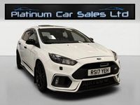 Usado Ford Focus RS 350 HP (257 kW) 2017 Branco Citadino