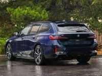 New BMW i5 M Sport 250 kW (340 HP) 2025 Blue Estate