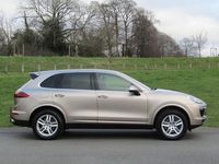 Used Porsche Cayenne 262 HP (192 kW) 2015 Silver SUV