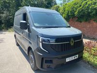 Nowe Renault Master 148 KM (108 kW) 2025 Szary Van