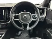 Used Volvo XC60 R-Design 250 HP (183 kW) 2021 Black SUV