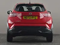 Usado Nissan Juke Visia 114 CV (83 kW) 2022 Rojo SUV