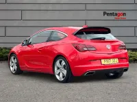 Used Vauxhall Astra GTC 276 HP (202 kW) 2017 Red Coupe
