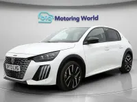 Gebraucht Peugeot 208 GT 100 PS (73 kW) 2024 Weiß Kleinwagen