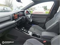 Used VW Golf VIII R-line 147 HP (108 kW) 2024 Red Hatchback