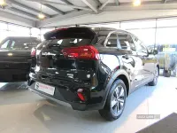 Gebraucht Kia Niro 139 PS (102 kW) 2022 Schwarz SUV