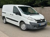 Begagnad Citroën Dispatch 90 HK (66 kW) 2013 Vit Minibuss