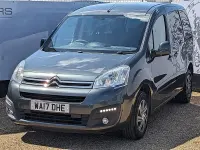 Used Citroën Berlingo Feel 100 HP (73 kW) 2017 Grey MPV