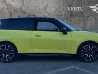 Nuevo Mini Cooper Hatch 133 kW (181 CV) 2025 Amarillo Utilitario