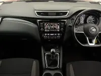 Used Nissan Qashqai Acenta Premium 140 HP (102 kW) 2020 Red SUV
